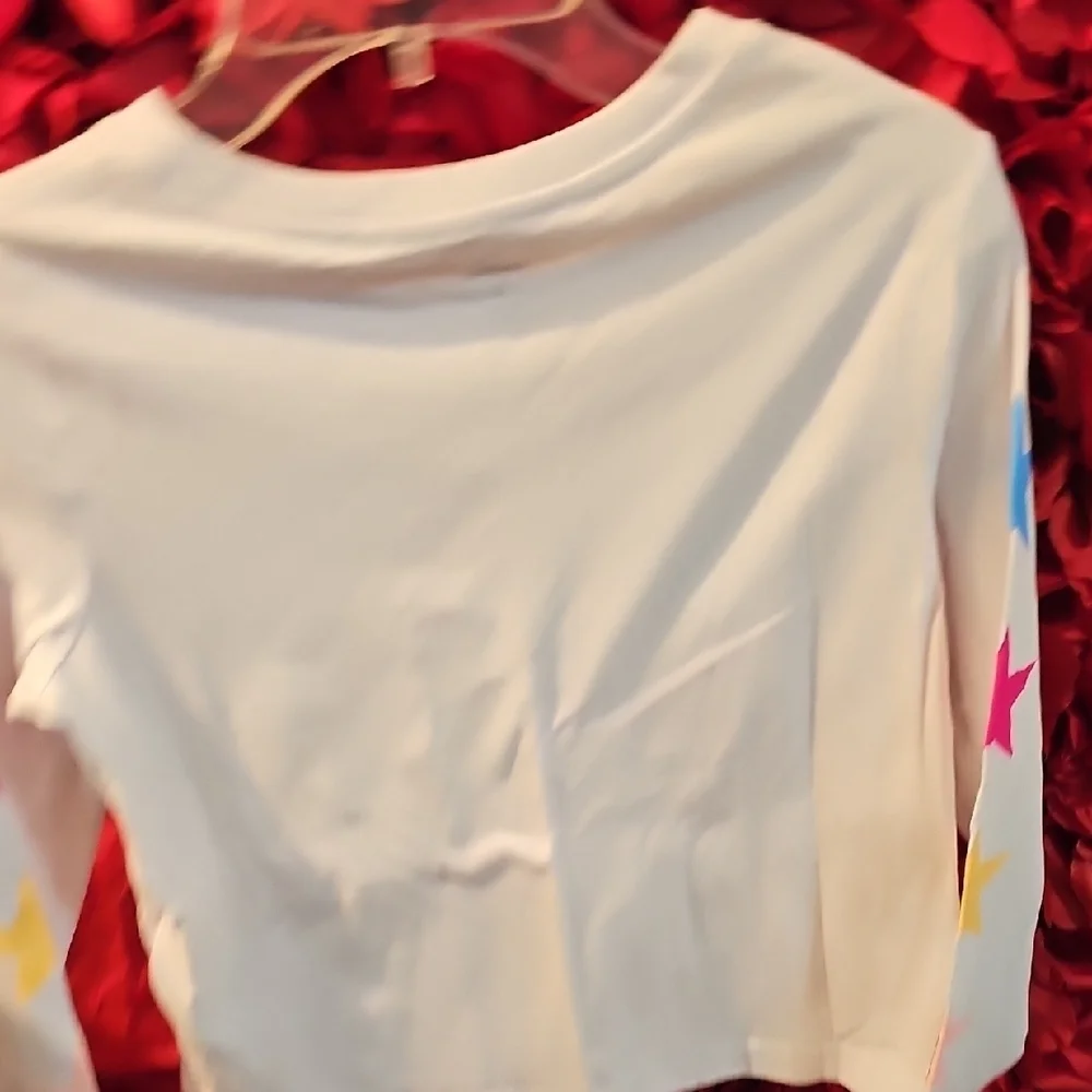 Converse NWT Girls White Long Sleeve Star Shirt Size Small